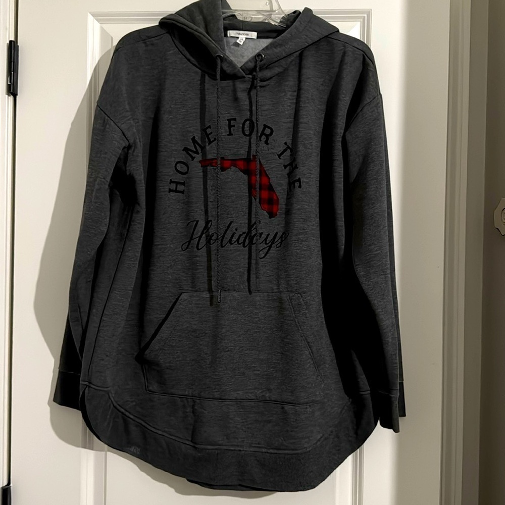 Maurice’s Christmas hoodie size 0X, xxl
